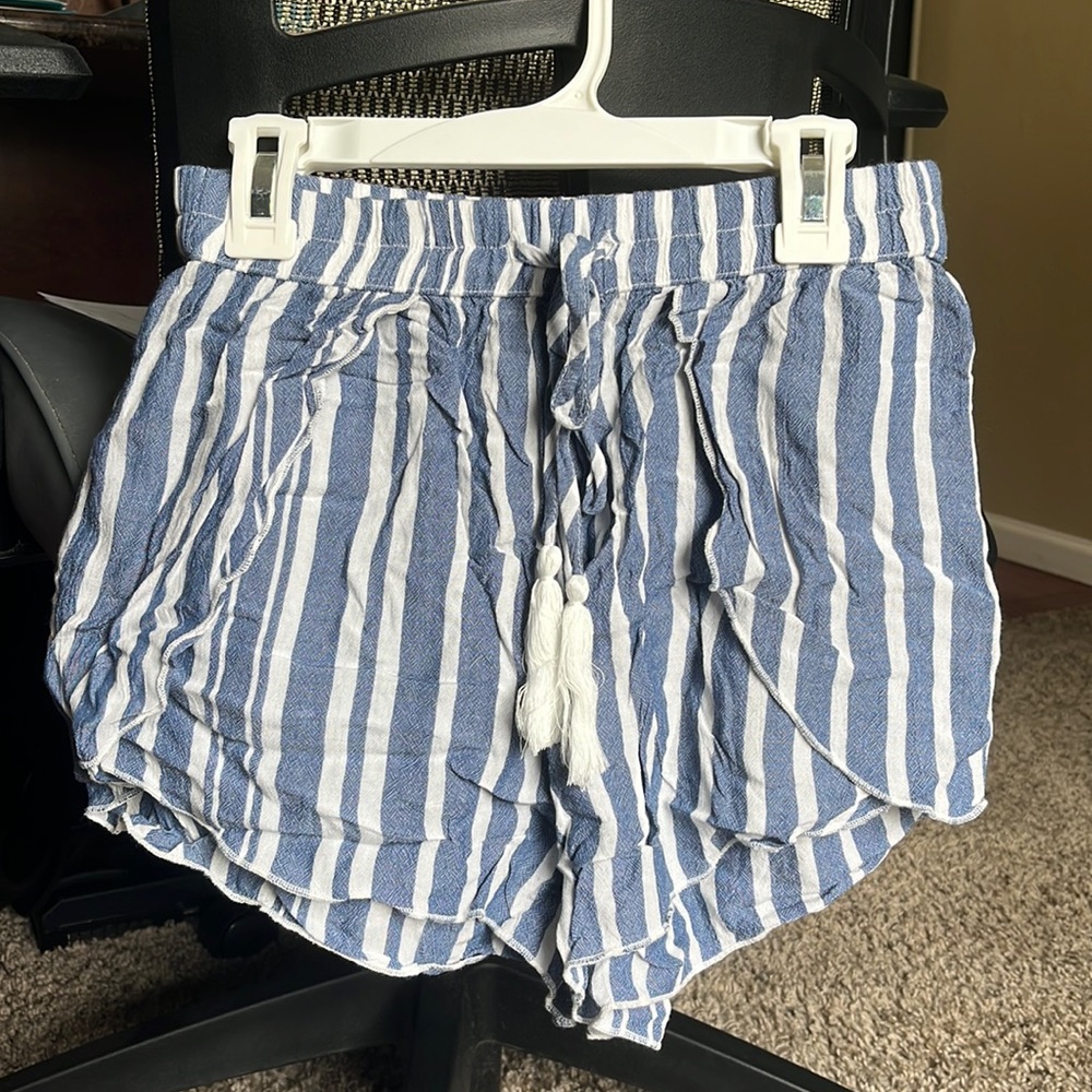Comfy & Flowy AE Shorts